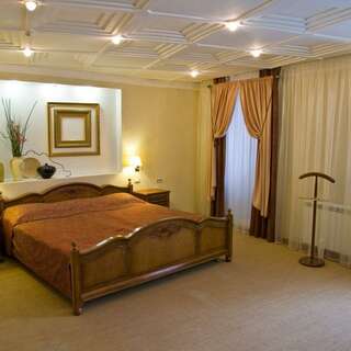 Гостиница Премьер Набережные Челны Апартамент-5