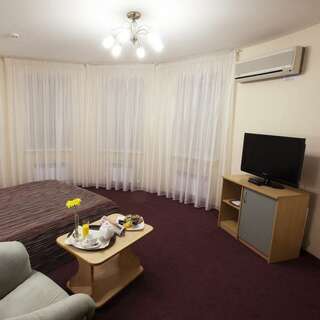 Гостиница Премьер Набережные Челны Комфорт-3