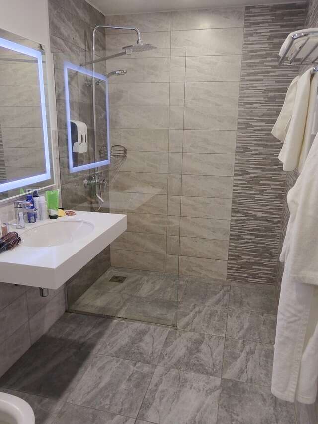 Гостиница Премьер Набережные Челны-181